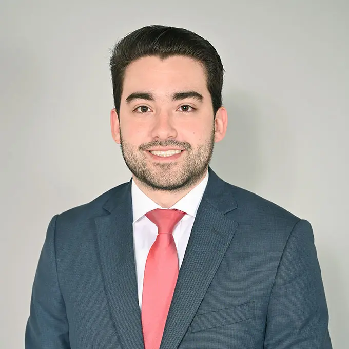 Lic.	Luis Patricio González Leal